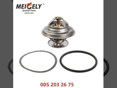 High-Quality Engine Coolant Thermostat OEM 0052032675 For Merceds-Benz