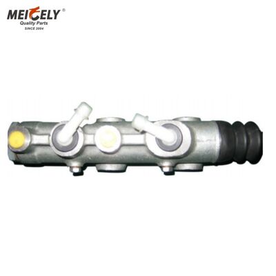 Brake Master Pump OE Number 4797843 Brake Master Cylinder Repair Kit For IVECO Truck