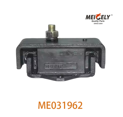 OEM ME031962 Engine Mounting For Mitsubishi Fuso 6D14