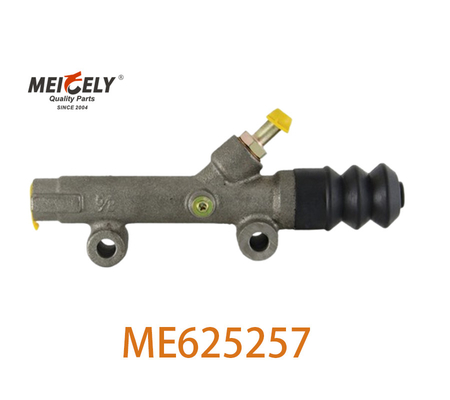 Original ME625257 Clutch Master Cylinder For Fuso 6D14 6D16