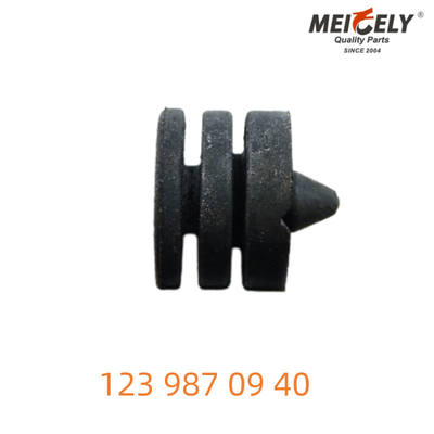 Durable 123 987 09 40 Exhaust Buffer Pad For Mercedes - Benz