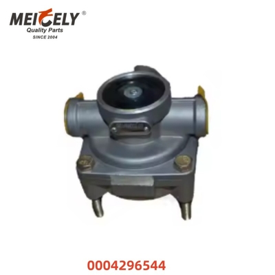 Original Quality Relay Valve Hydraulic Acceleration Valve 0004296544 0004299544 For Truck