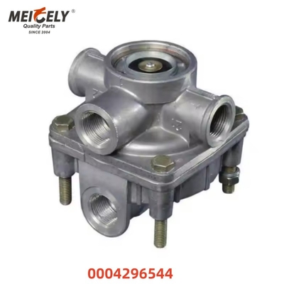 Original Quality Relay Valve Hydraulic Acceleration Valve 0004296544 0004299544 For Truck