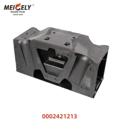 Engine Mounting Bracket Truck Engine Spare Parts OEM 0002421213 3502407018  For Mercedes