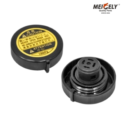 Heavy-Duty Coolant Tank Cap1640153010  Designed For Toyota Vehicles