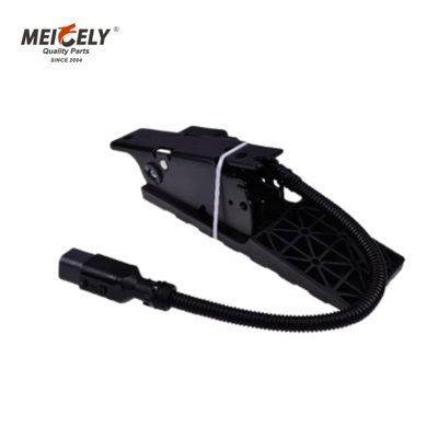 Durable Accelerator Pedal 15190098 – Meets Volvo OE Standards